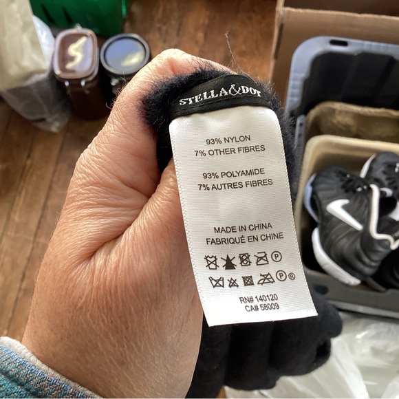 Stella and Dot “Kaci” Versatile Scarf - Picture 4 of 4